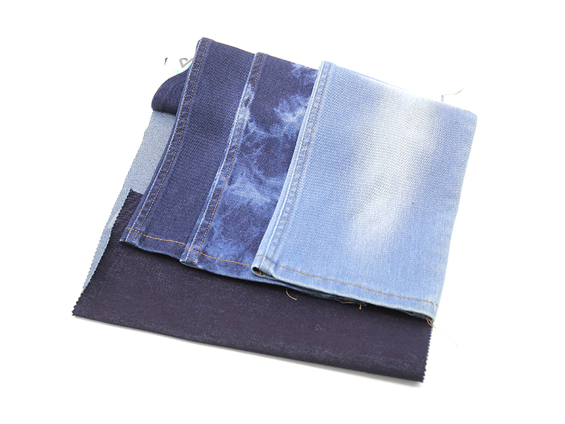  WFI71428T-3 blue surface and white background twill 75D white+21S blue+70DLL 285g